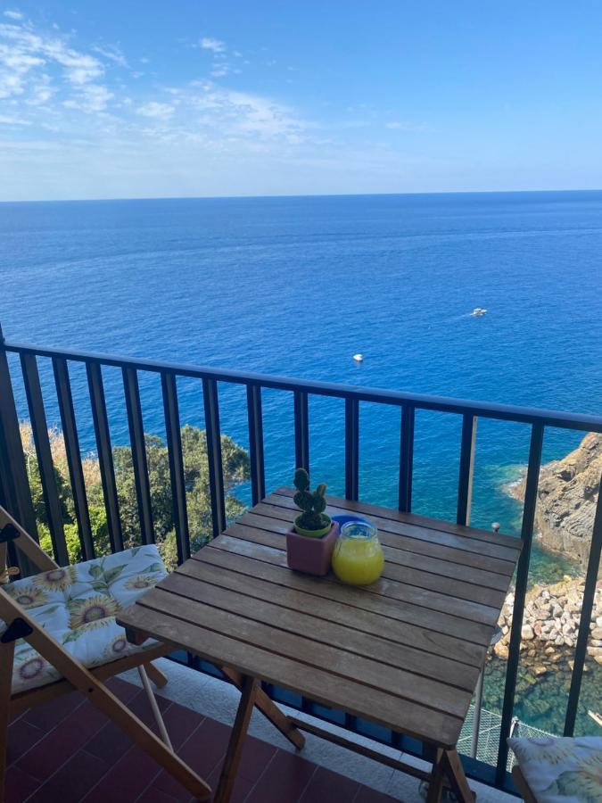 Sollevante Guest House Riomaggiore Exterior photo